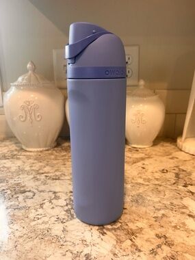 Owala 24oz Water Bottle